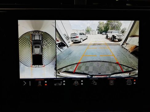 Used 2024 GMC Sierra 1500 Denali RWD image 11