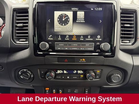 Used 2023 Nissan Frontier PRO-4X w/ Pro Convenience Package image 23