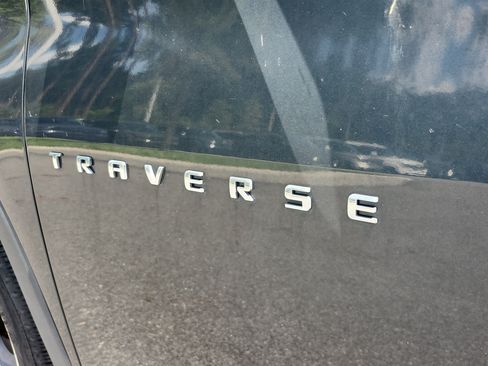Used 2020 Chevrolet Traverse LT w/ LT Premium Package FWD image 22