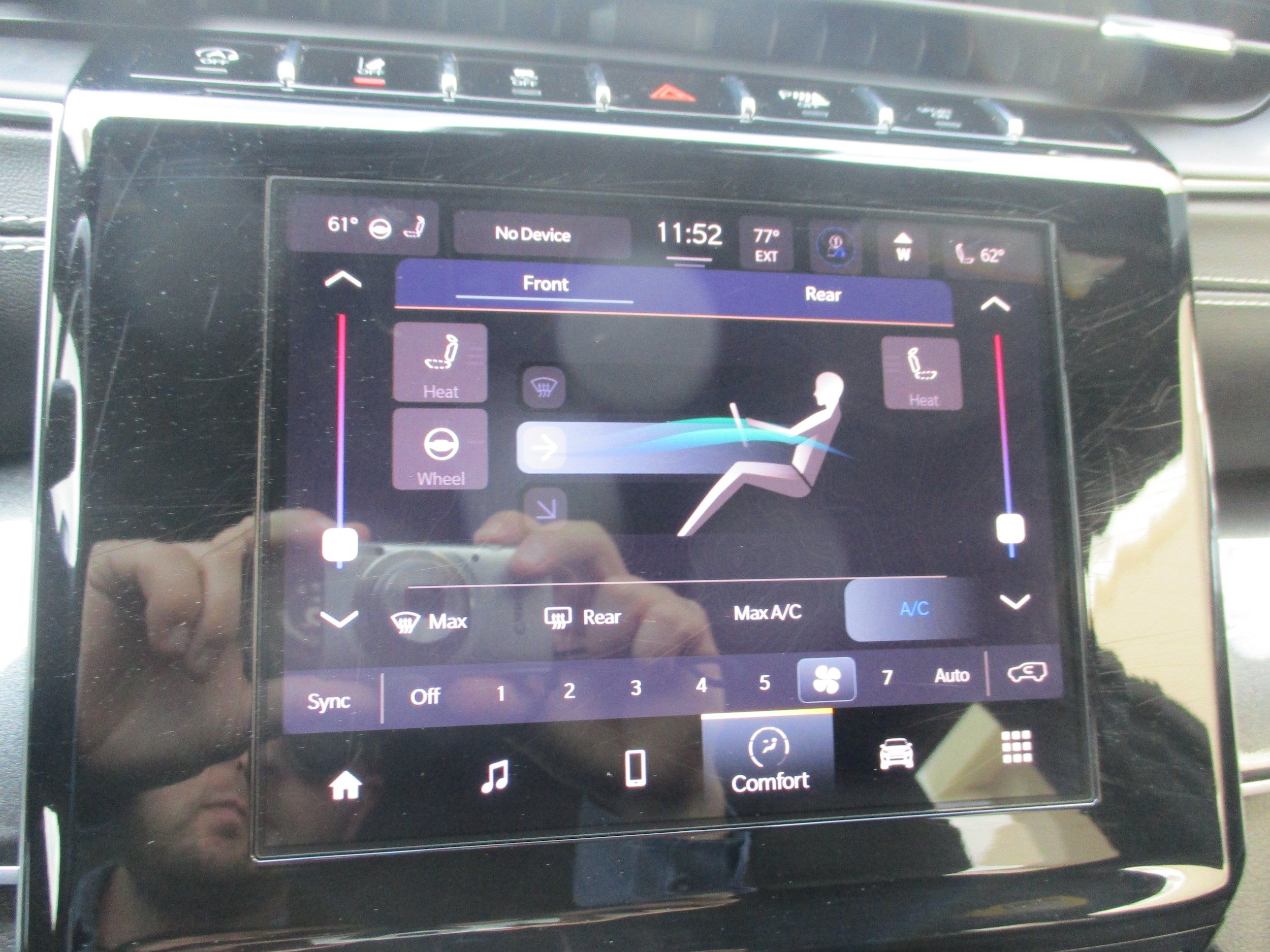Used 2021 Jeep Grand Cherokee L Laredo AWD/4WD image 15