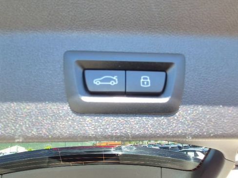 Used 2024 BMW X3 xDrive30i AWD/4WD image 16