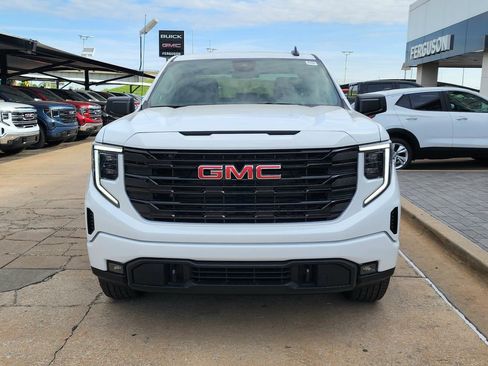 New 2026 GMC Sierra 1500 Elevation AWD/4WD image 9