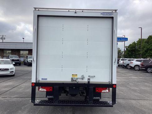 Used 2024 Mercedes-Benz Sprinter 3500 image 7