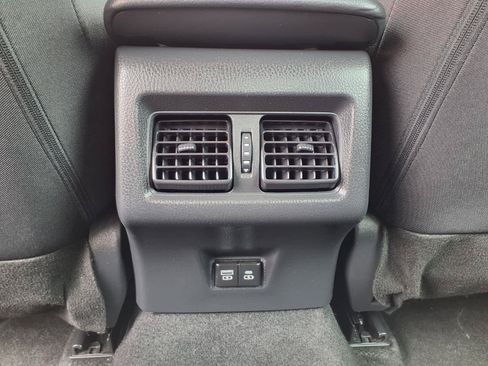 Used 2025 Toyota Camry LE FWD image 12