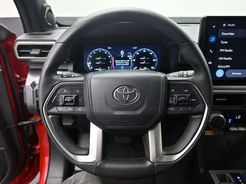 Used 2025 Toyota 4Runner TRD Off-Road Premium w/ Tow Technology Package AWD/4WD image 6