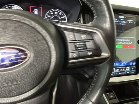 Used 2024 Subaru Outback Premium AWD/4WD image 16