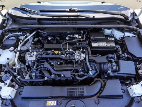 Used 2020 Toyota Corolla SE FWD image 17