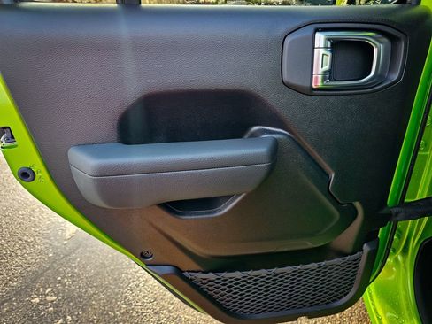 New 2026 Jeep Gladiator Sport image 27