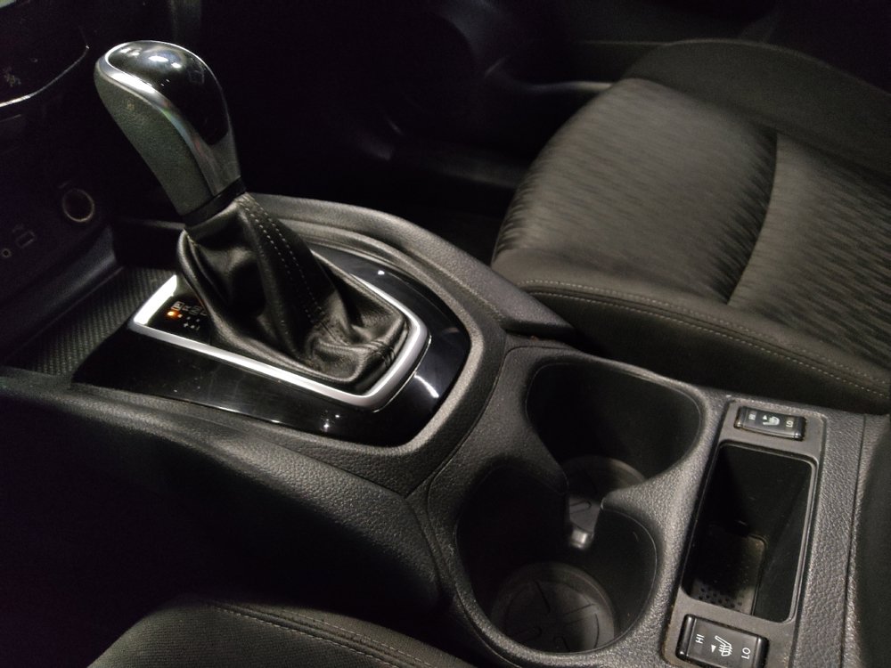 Used 2020 Nissan Rogue S w/ Special Edition Package FWD image 26