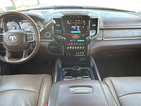 Used 2020 RAM 3500 Limited image 18