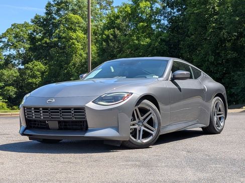 Used 2024 Nissan Z Sport w/ Floor Mat Package RWD image 4