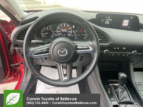 Used 2019 MAZDA MAZDA3 Sedan w/ Preferred Package image 13