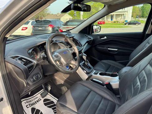 Used 2013 Ford Escape SEL w/ Class II Trailer Tow Pkg image 20