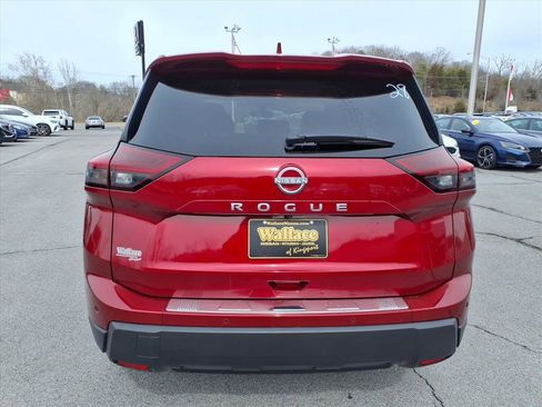 Certified 2025 Nissan Rogue SV image 16
