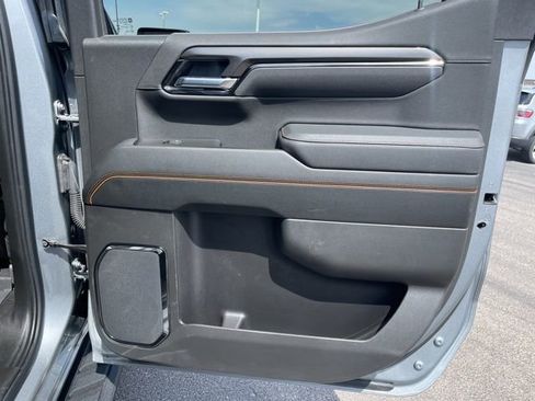 Used 2025 GMC Sierra 1500 AT4 w/ AT4 Premium Package image 15