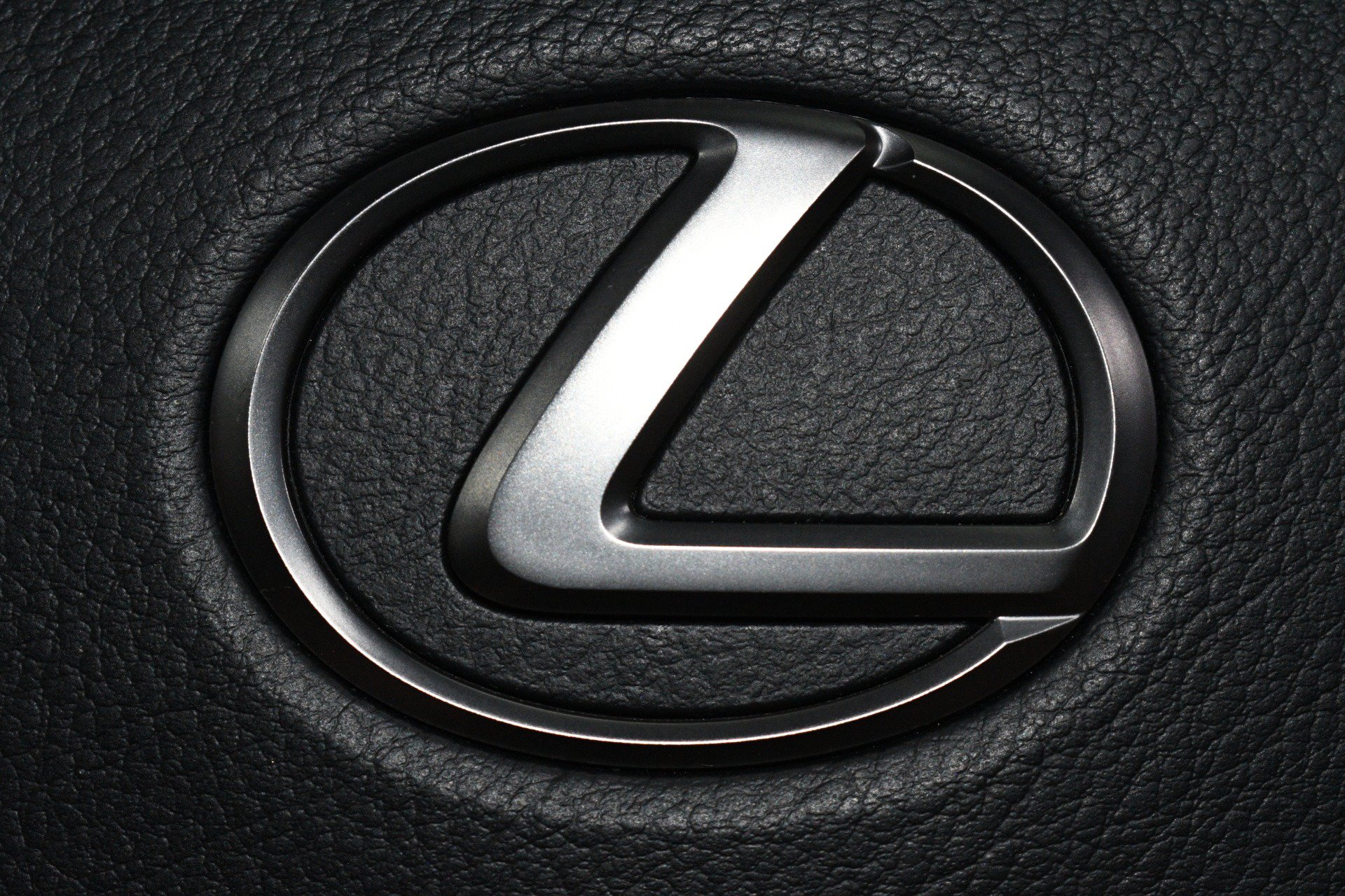 Used 2023 Lexus IS 300 w/ Premium Package RWD image 29