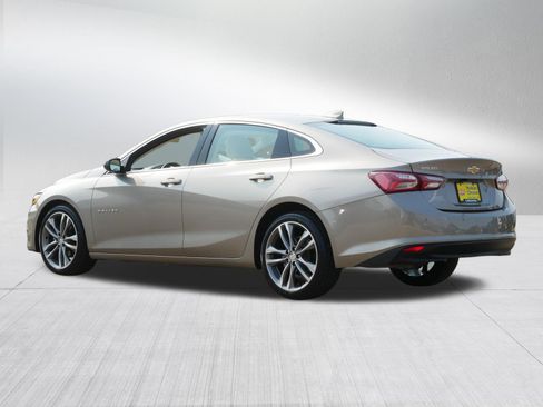 Used 2024 Chevrolet Malibu LT FWD image 5