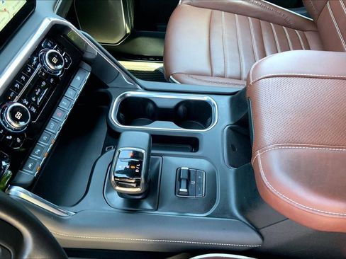 Used 2023 GMC Sierra 1500 Denali Ultimate AWD/4WD image 18