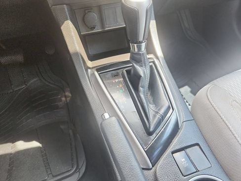 Used 2016 Toyota Corolla LE FWD image 23