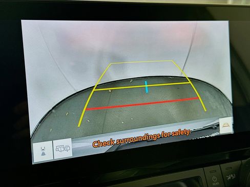 Used 2025 Toyota Grand Highlander FWD image 22