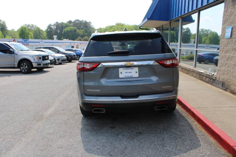 Used 2021 Chevrolet Traverse Premier FWD image 7