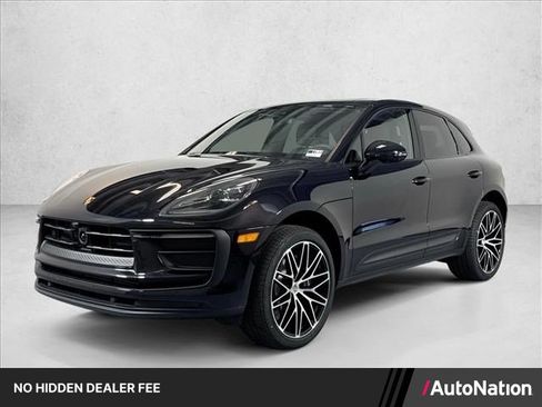 Used 2026 Porsche Macan AWD/4WD image 1