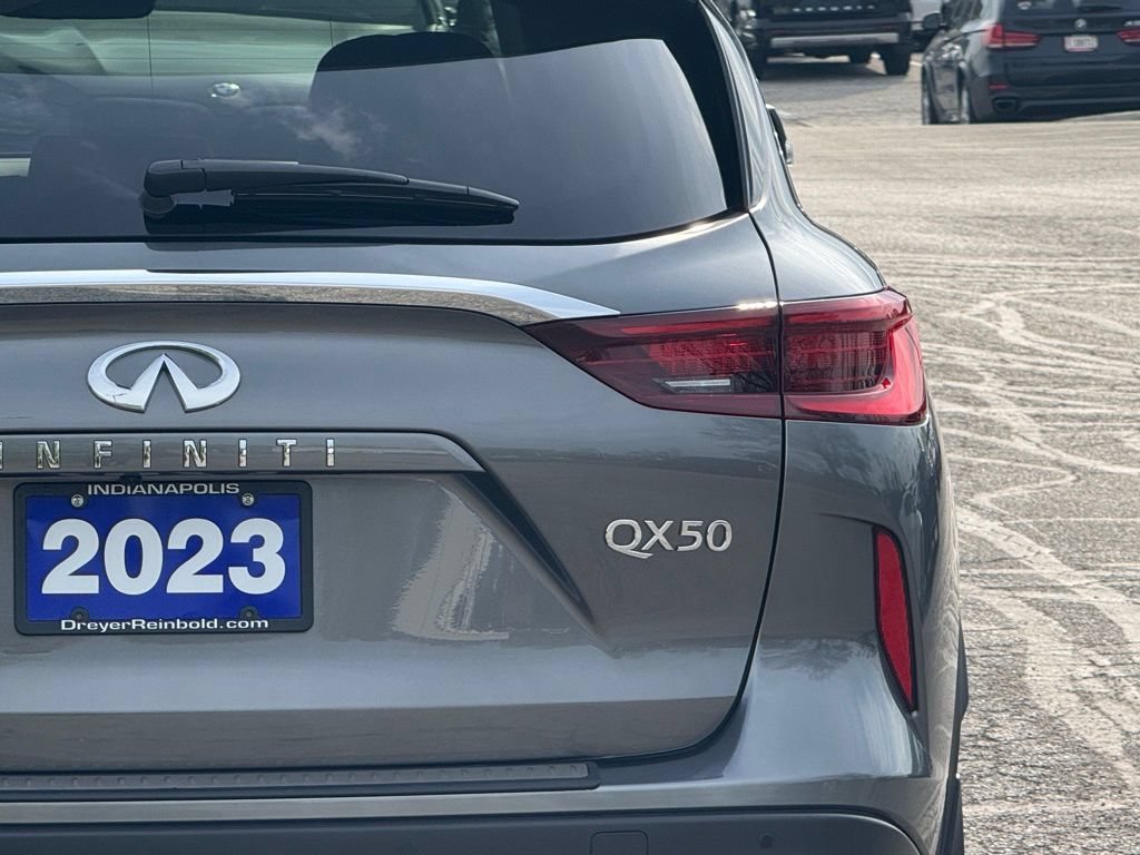 Used 2023 INFINITI QX50 Luxe AWD/4WD image 5