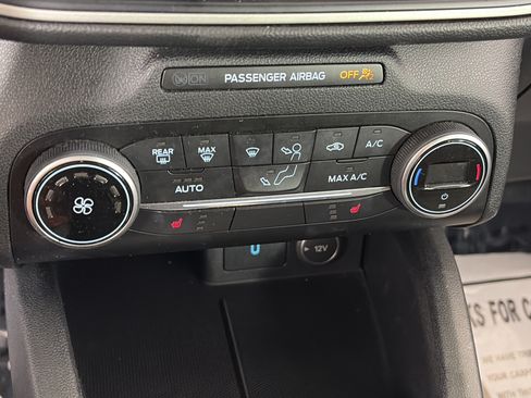 Used 2020 Ford Escape SE AWD/4WD image 23