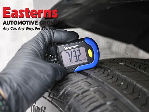 Used 2022 Jeep Renegade Latitude w/ Convenience Group AWD/4WD image 30