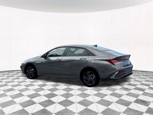 New 2026 Hyundai Elantra Sport FWD image 7