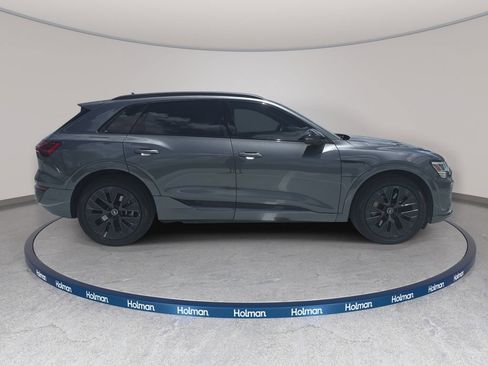 Used 2024 Audi Q8 e-tron Prestige w/ Prestige Package AWD/4WD image 5