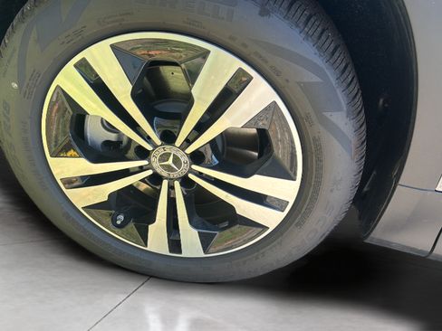 Certified 2026 Mercedes-Benz GLB 250 4MATIC image 9