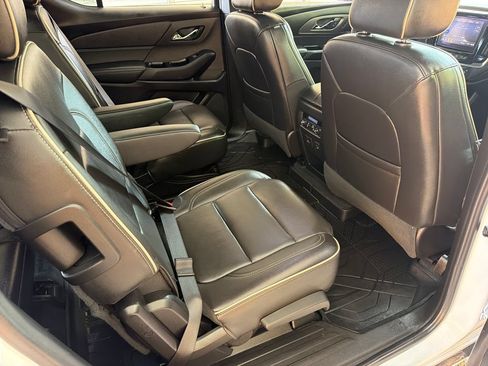 Used 2023 Chevrolet Traverse Premier w/ LPO, Floor Liner Package FWD image 34