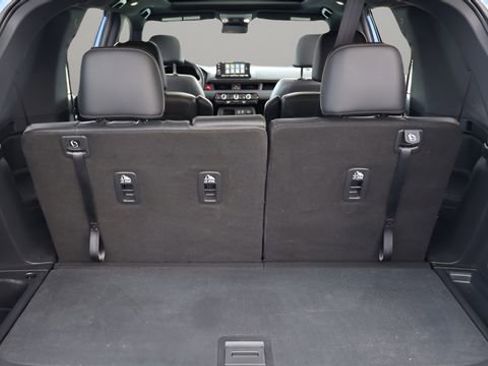 Used 2024 Honda Pilot TrailSport image 22