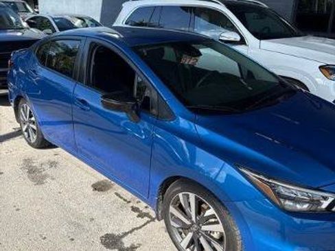 Certified 2021 Nissan Versa SR FWD image 1