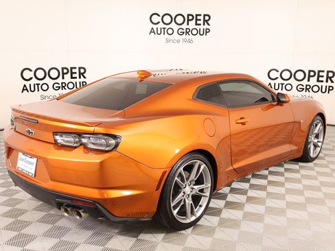 Used 2022 Chevrolet Camaro LT w/ RS Package image 18