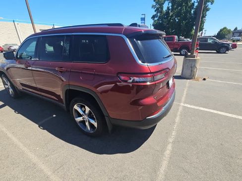 Used 2021 Jeep Grand Cherokee L Limited w/ MOPAR Finishing Package RWD image 4