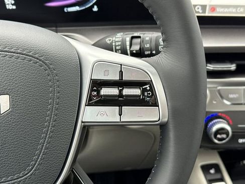 New 2025 Kia Telluride S image 31