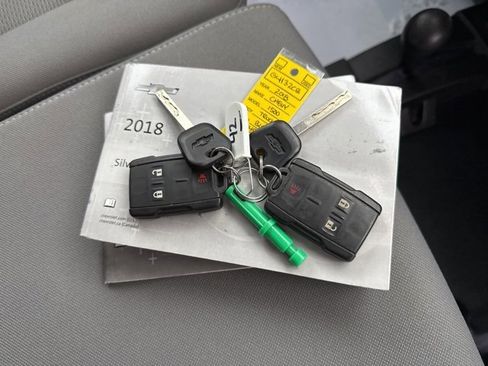 Used 2018 Chevrolet Silverado 1500 W/T image 52