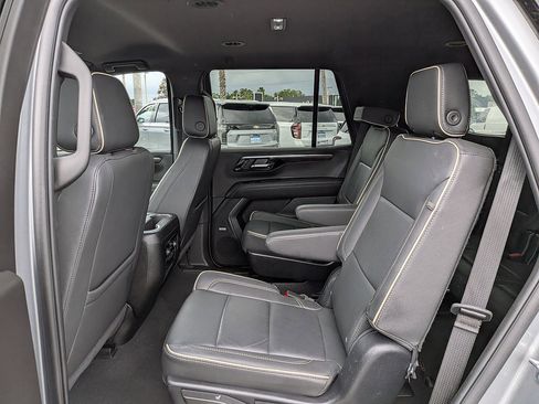 Certified 2025 Chevrolet Tahoe Premier RWD image 13