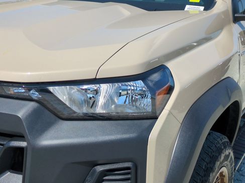 Certified 2023 Chevrolet Colorado Trail Boss AWD/4WD image 6