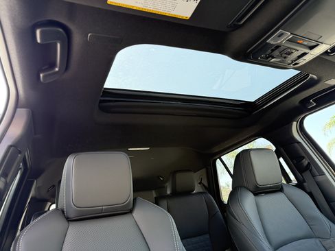 New 2026 Toyota 4Runner TRD Off-Road Premium AWD/4WD image 17