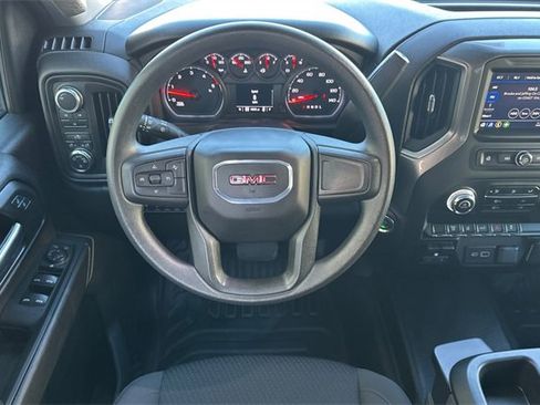 Used 2024 GMC Sierra 2500 Pro w/ Convenience Package image 17