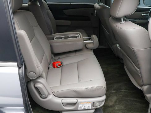 Used 2016 Honda Odyssey EX-L image 28
