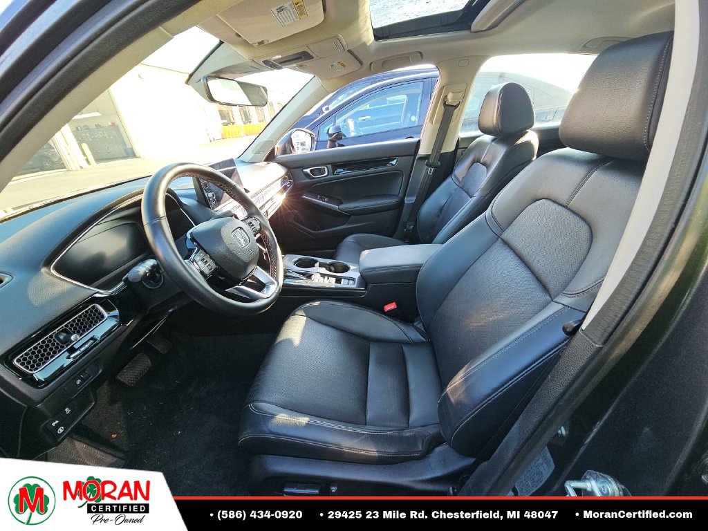 Used 2022 Honda Civic Touring image 9