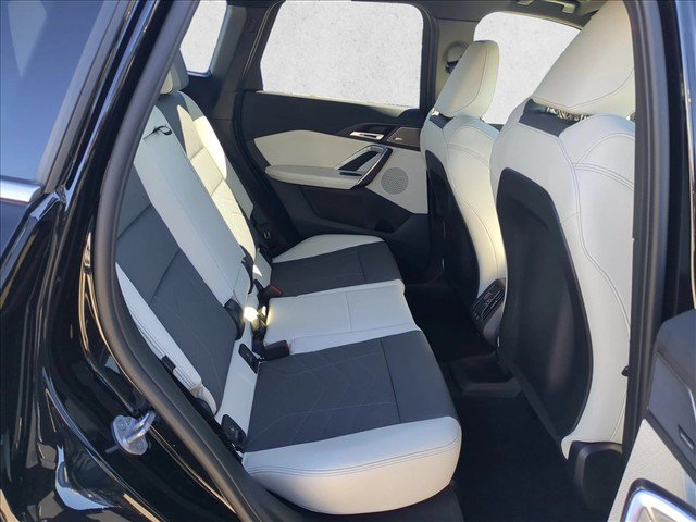 Used 2026 BMW X1 xDrive28i w/ Technology Package AWD/4WD image 22