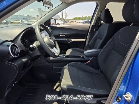 Certified 2024 Nissan Kicks SV FWD image 9