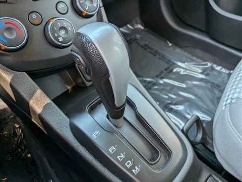 Used 2017 Chevrolet Sonic LT FWD image 15