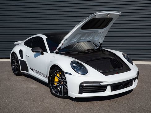 Certified 2021 Porsche 911 Turbo S image 27