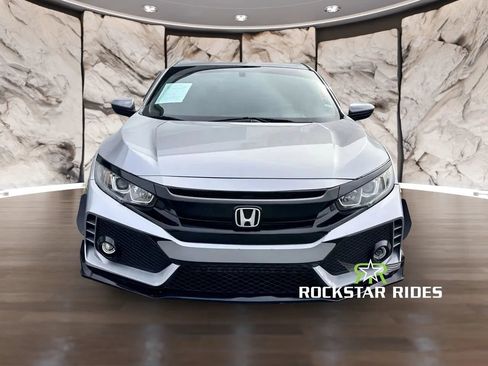 Used 2018 Honda Civic Sport image 5